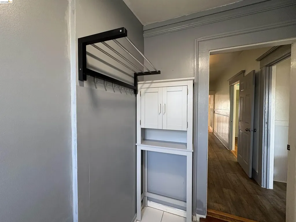 2021 Mitchell Street Oakland CA 94601