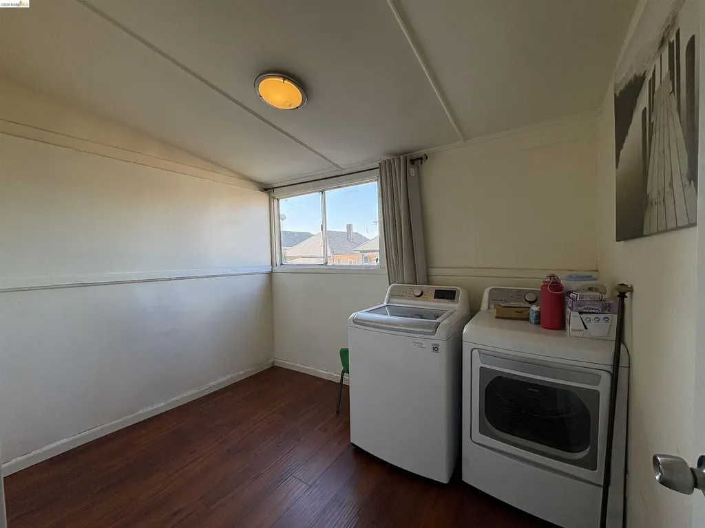 2021 Mitchell Street Oakland CA 94601