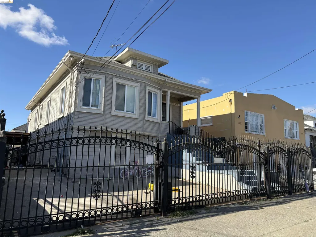 2021 Mitchell Street Oakland CA 94601