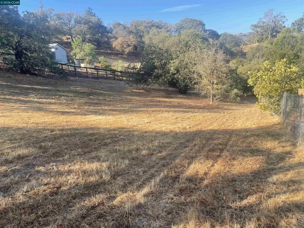 35 Hilltop Road Martinez CA 94553