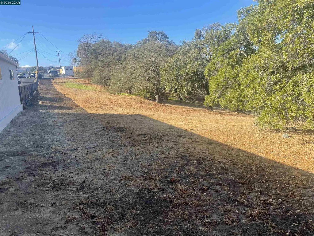 35 Hilltop Road Martinez CA 94553