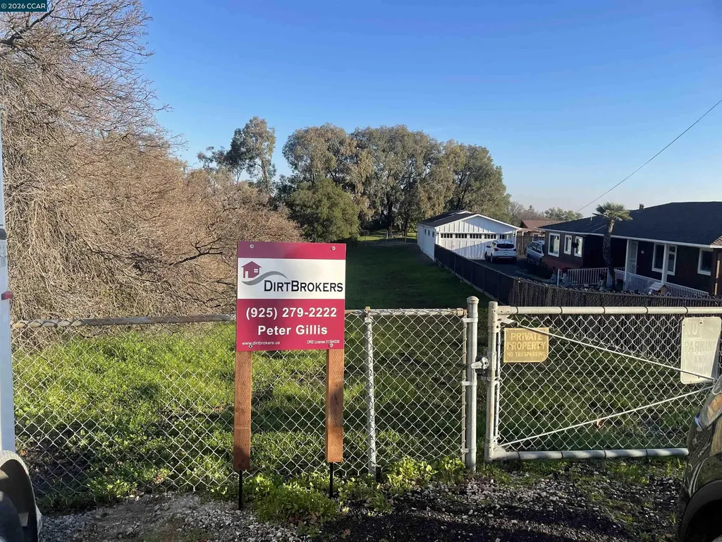35 Hilltop Road Martinez CA 94553