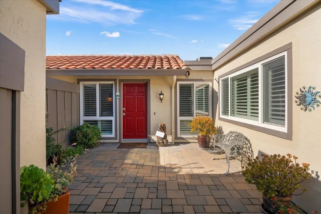 1421 Calle Enrique Pleasanton CA 94566