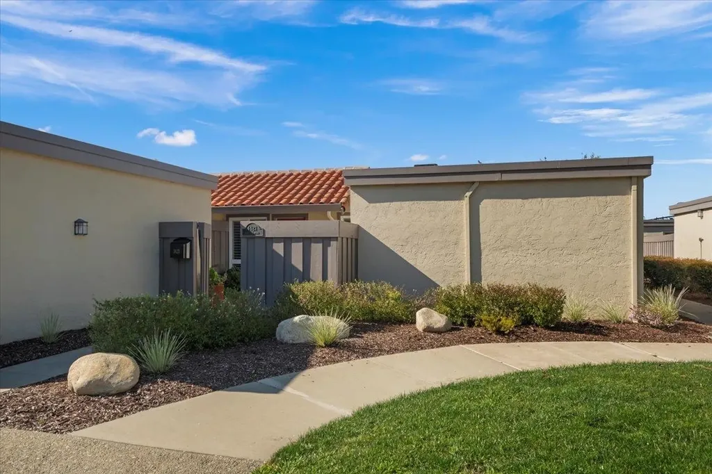 1421 Calle Enrique Pleasanton CA 94566