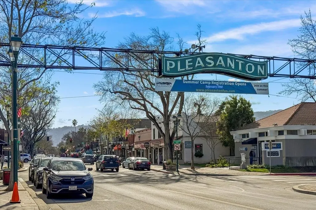 1421 Calle Enrique Pleasanton CA 94566