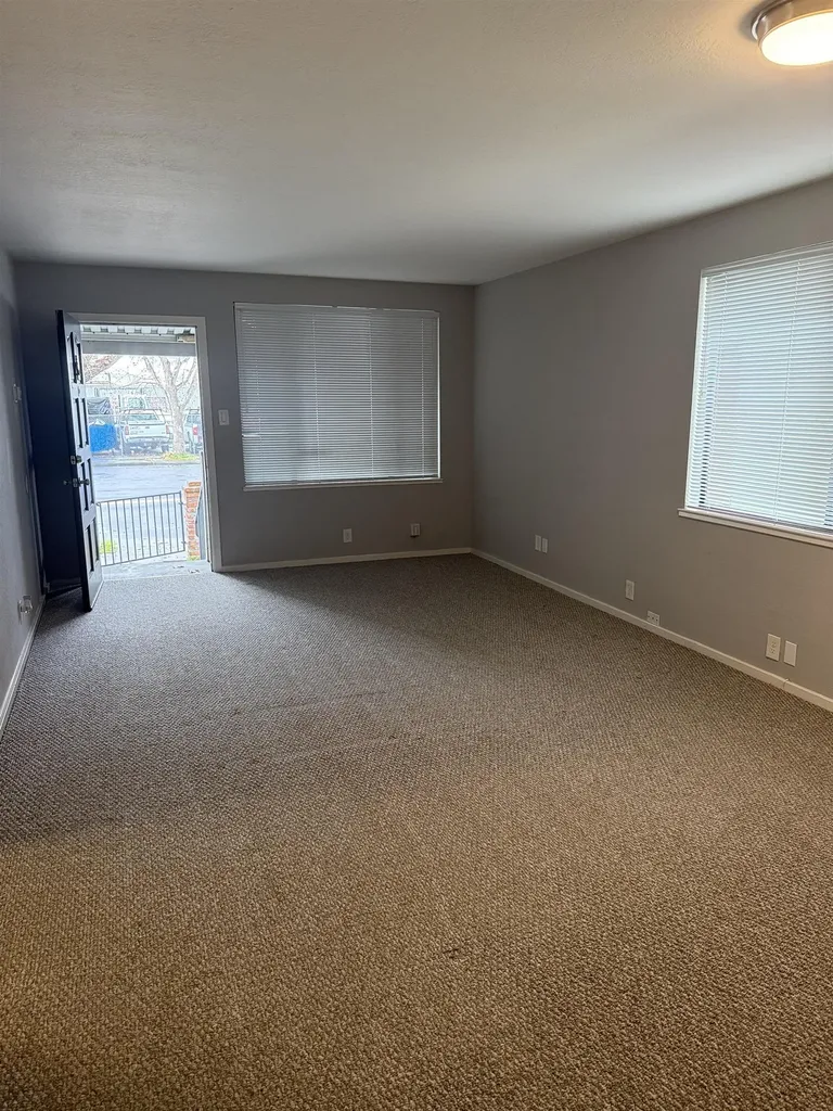 2144 Alvarado Street San Leandro CA 94577