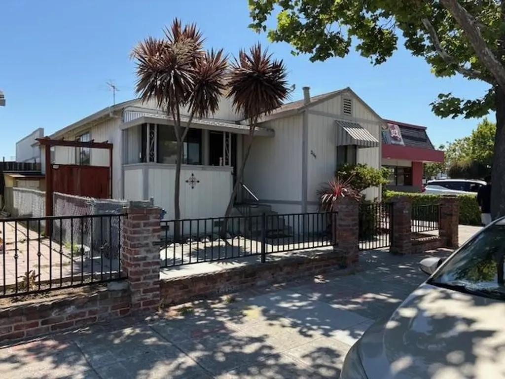 2144 Alvarado Street San Leandro CA 94577