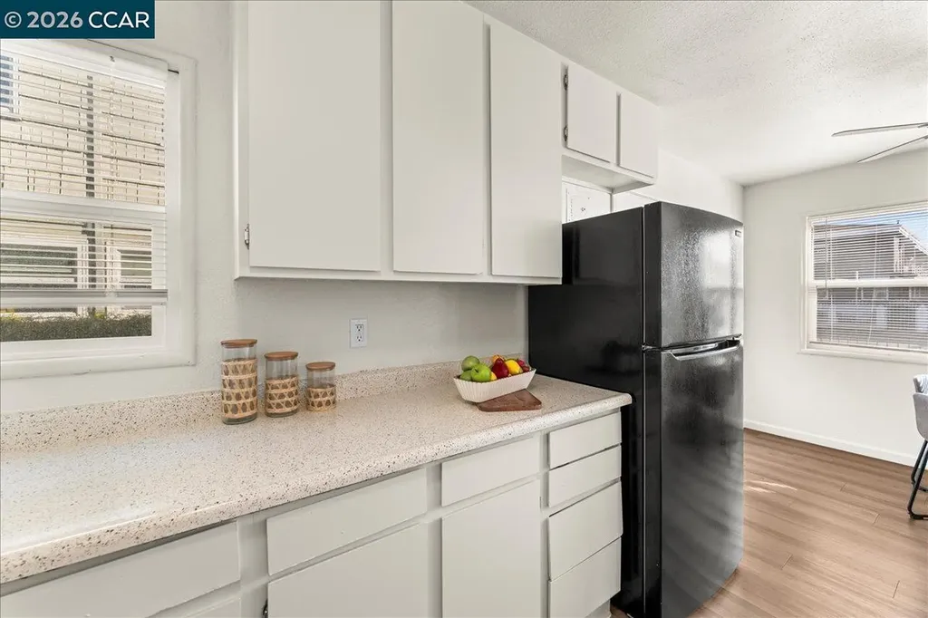 4135-4137 West Street Oakland CA 94608