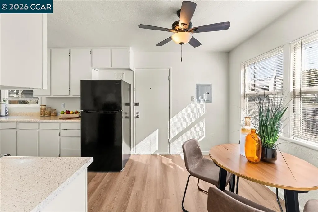 4135-4137 West Street Oakland CA 94608