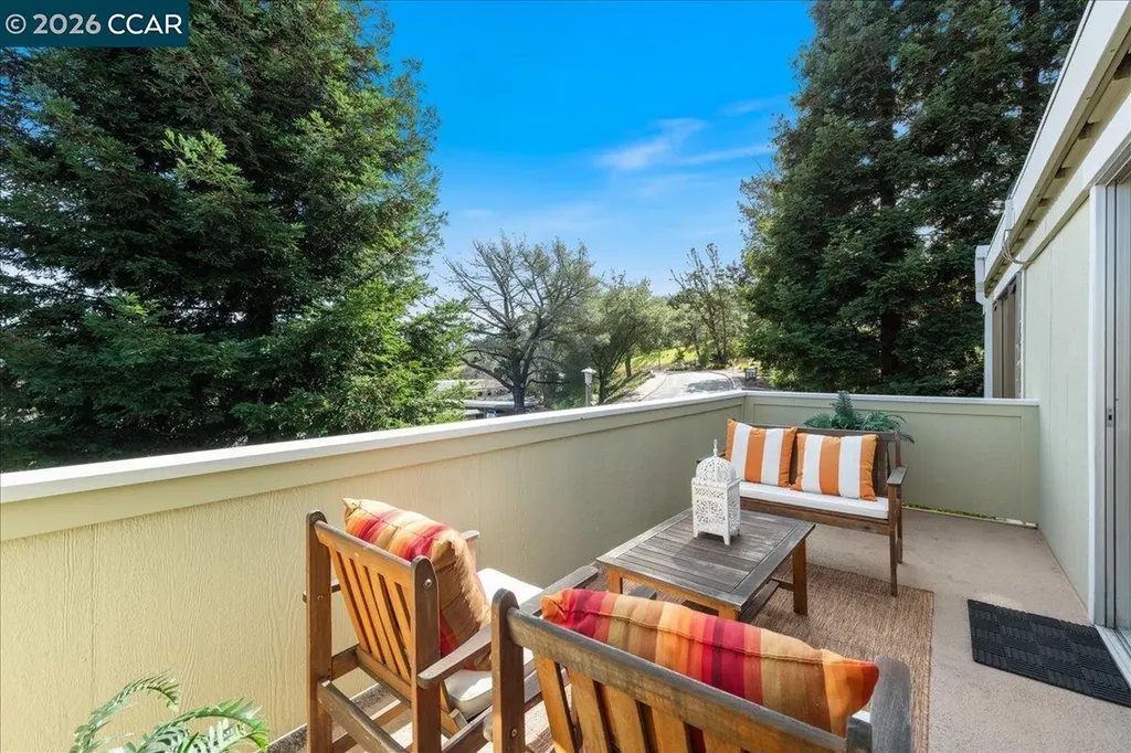 1573 Rockledge Lane Walnut Creek CA 94595