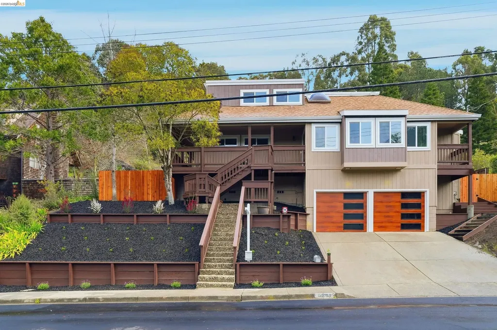 6201 Hillside Drive El Sobrante CA 94803