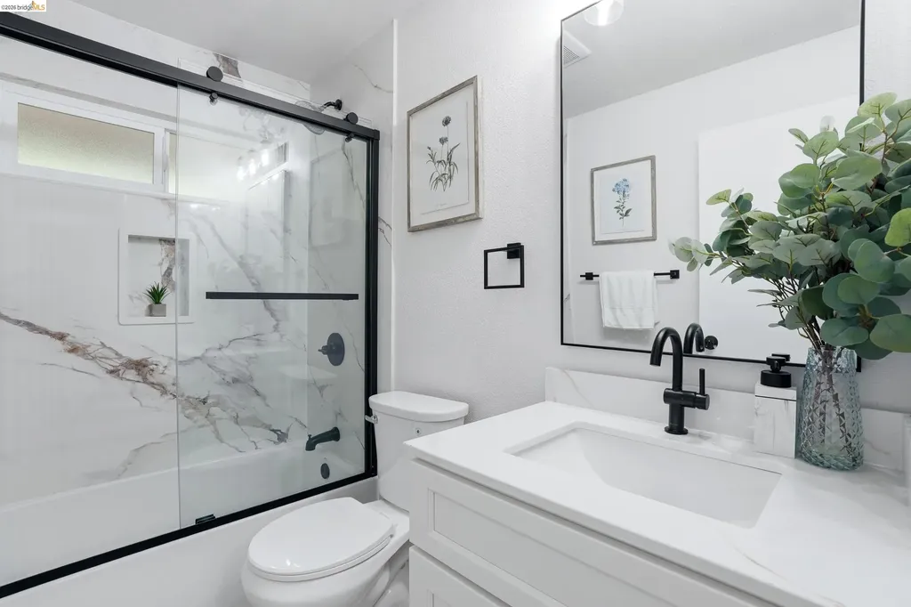 6201 Hillside Drive El Sobrante CA 94803