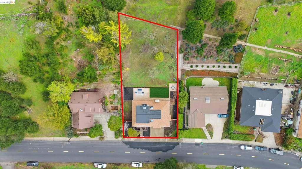 6201 Hillside Drive El Sobrante CA 94803