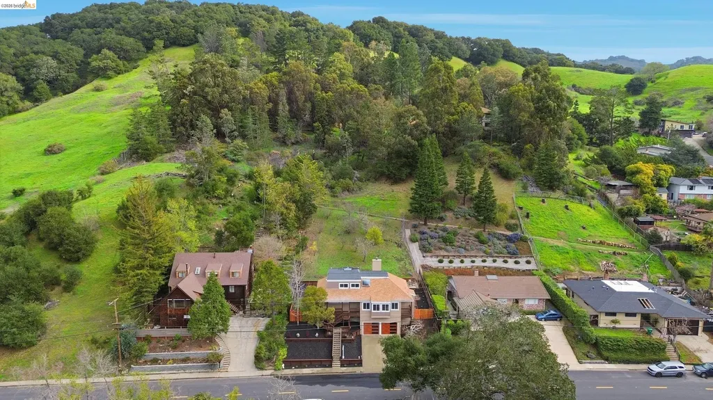 6201 Hillside Drive El Sobrante CA 94803