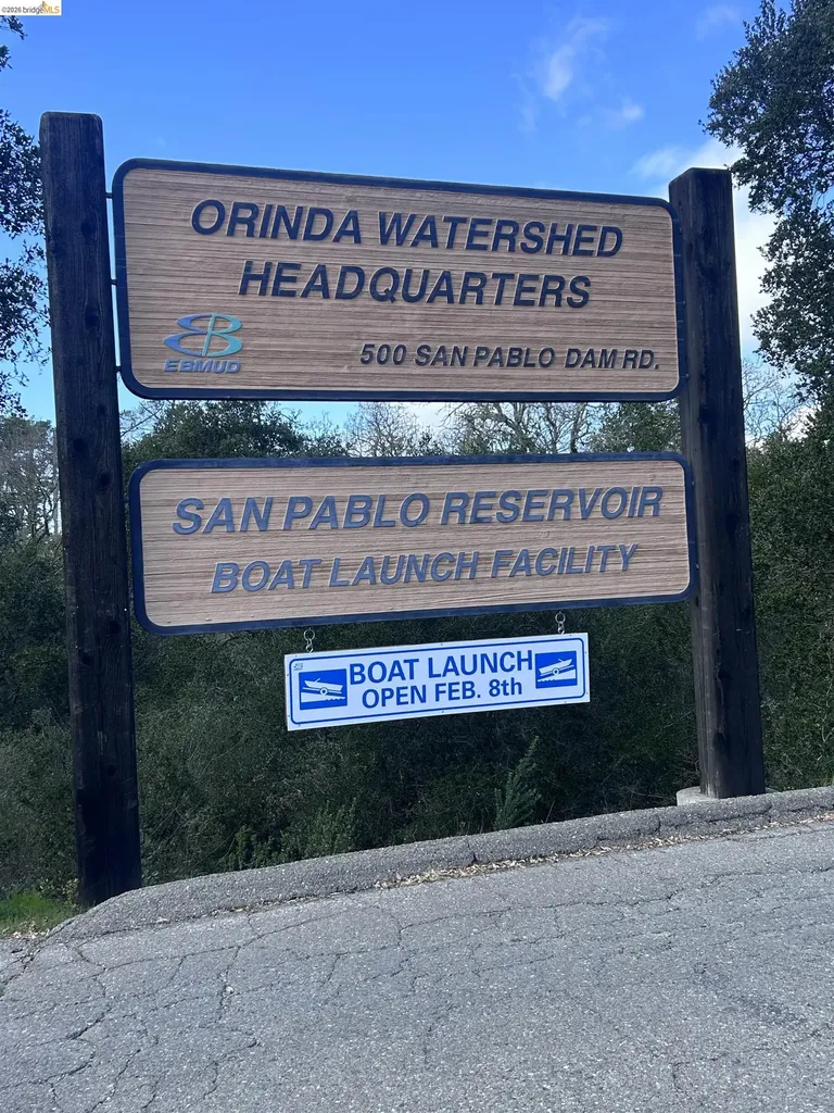 6201 Hillside Drive El Sobrante CA 94803