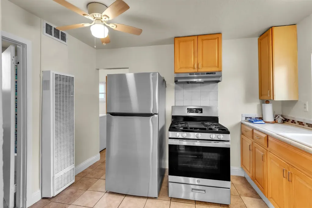 2319 85th Avenue Oakland CA 94605