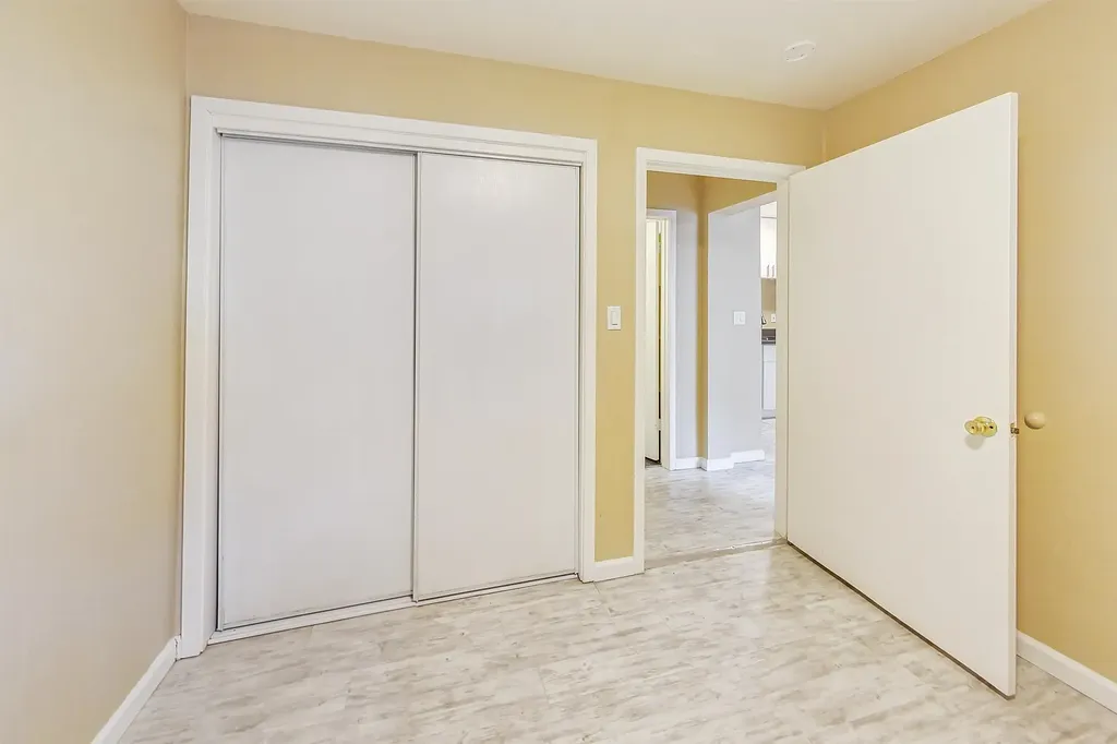3257 Delaware Street Oakland CA 94602