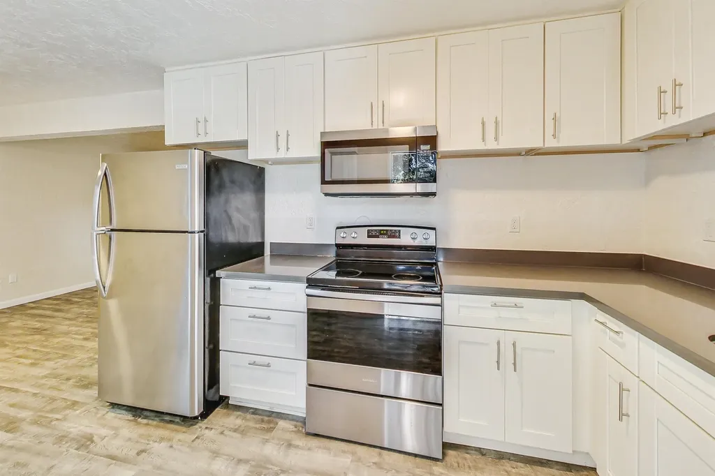 3257 Delaware Street Oakland CA 94602