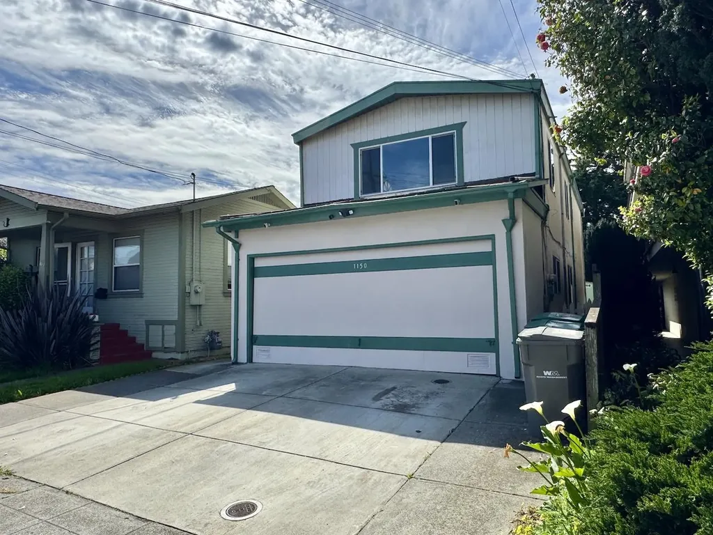 Albany CA, 1150 Washington Avenue