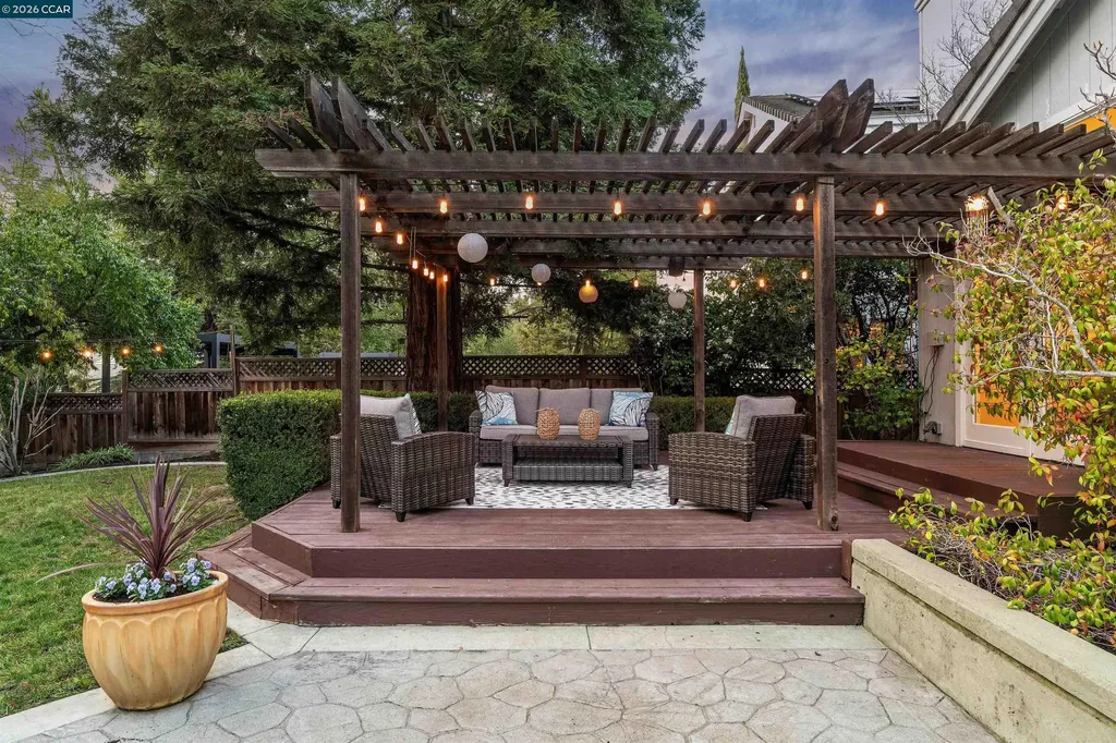 3840 Cottonwood Drive Danville CA 94506