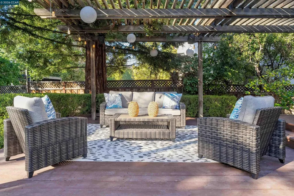 3840 Cottonwood Drive Danville CA 94506