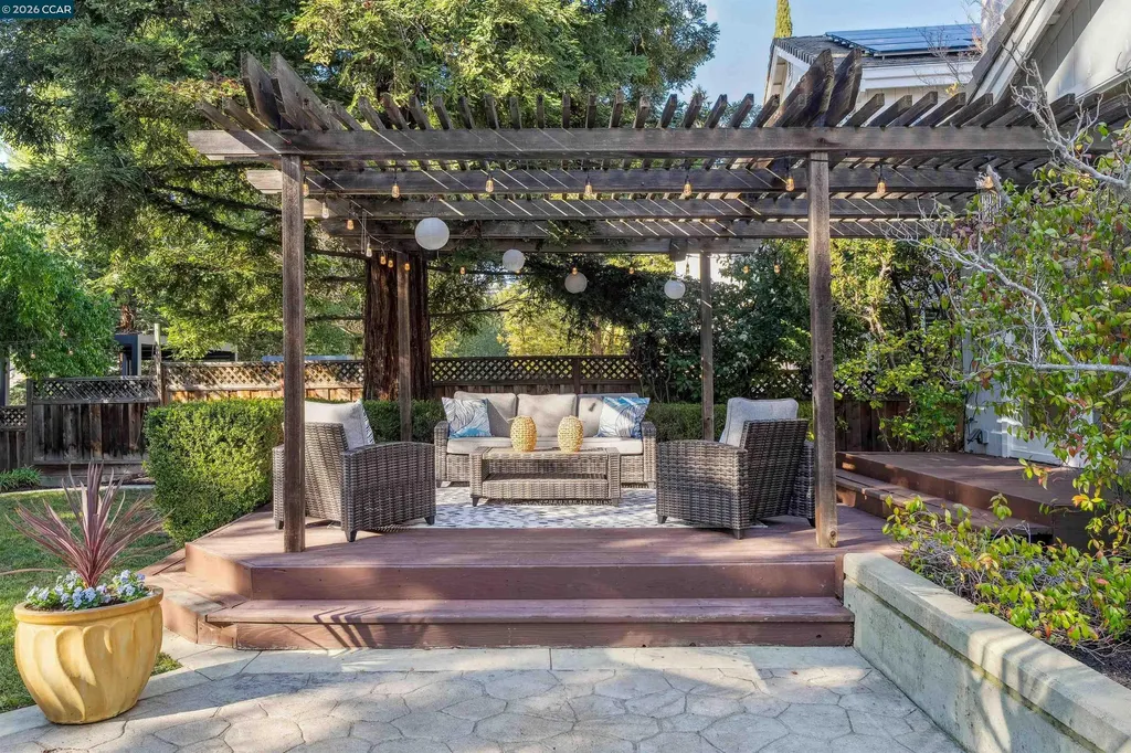 3840 Cottonwood Drive Danville CA 94506