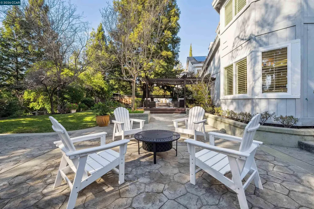 3840 Cottonwood Drive Danville CA 94506