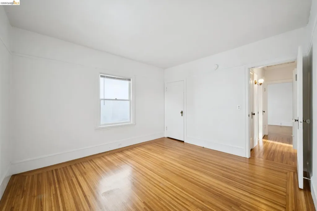 240 Sunnyside Piedmont CA 94611