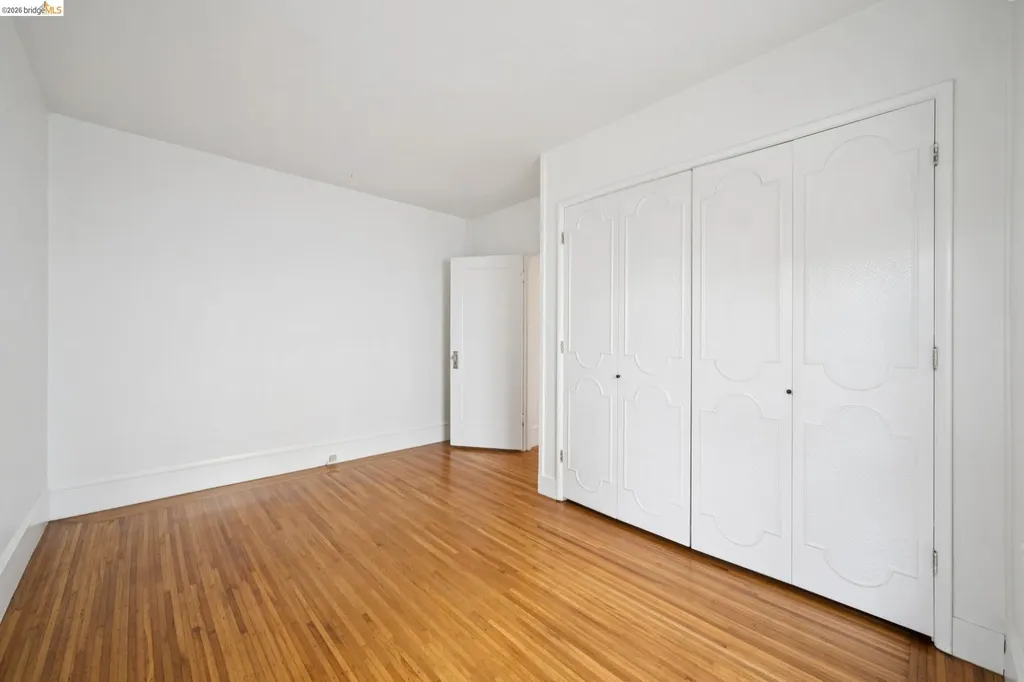 240 Sunnyside Piedmont CA 94611