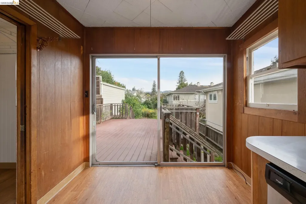 240 Sunnyside Piedmont CA 94611