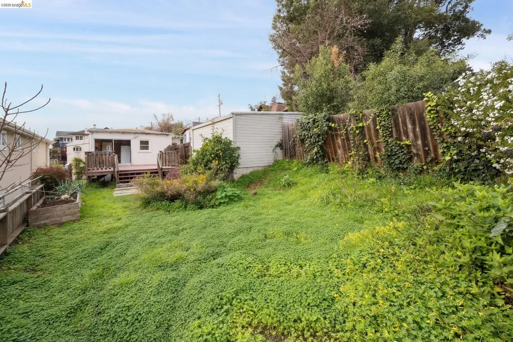240 Sunnyside Piedmont CA 94611
