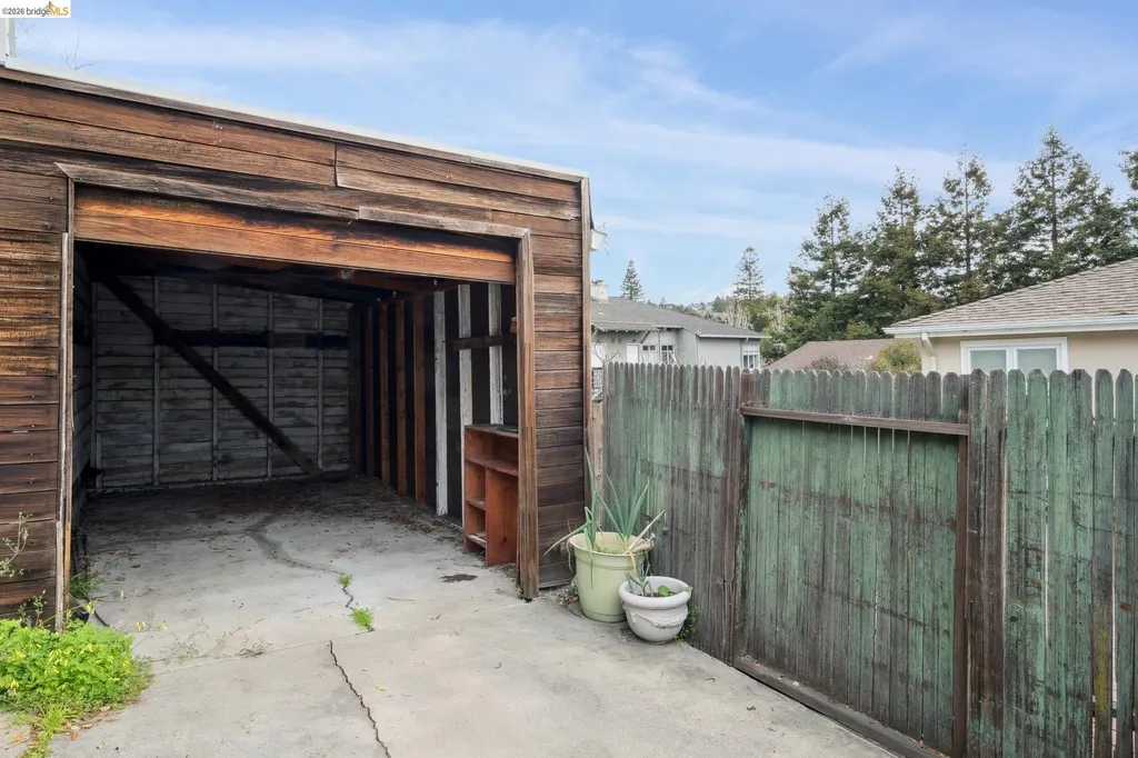 240 Sunnyside Piedmont CA 94611