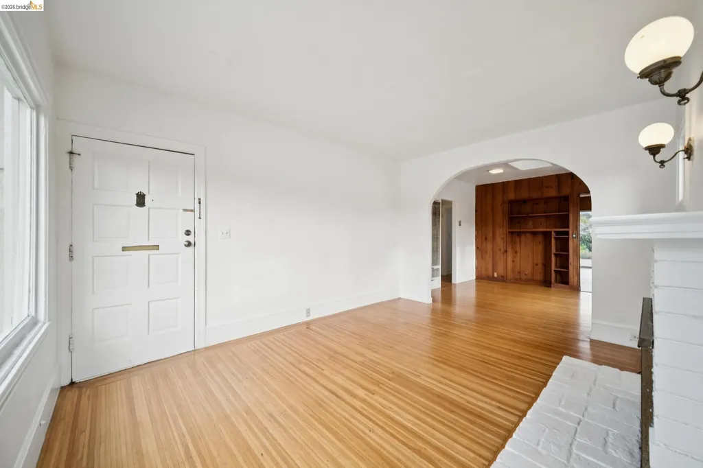 240 Sunnyside Piedmont CA 94611