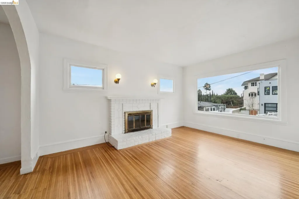 240 Sunnyside Piedmont CA 94611