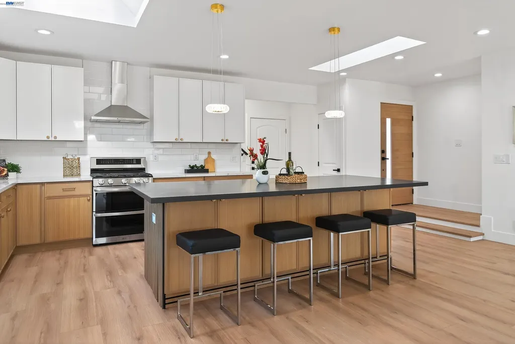 36347 Colbert Place Newark CA 94560