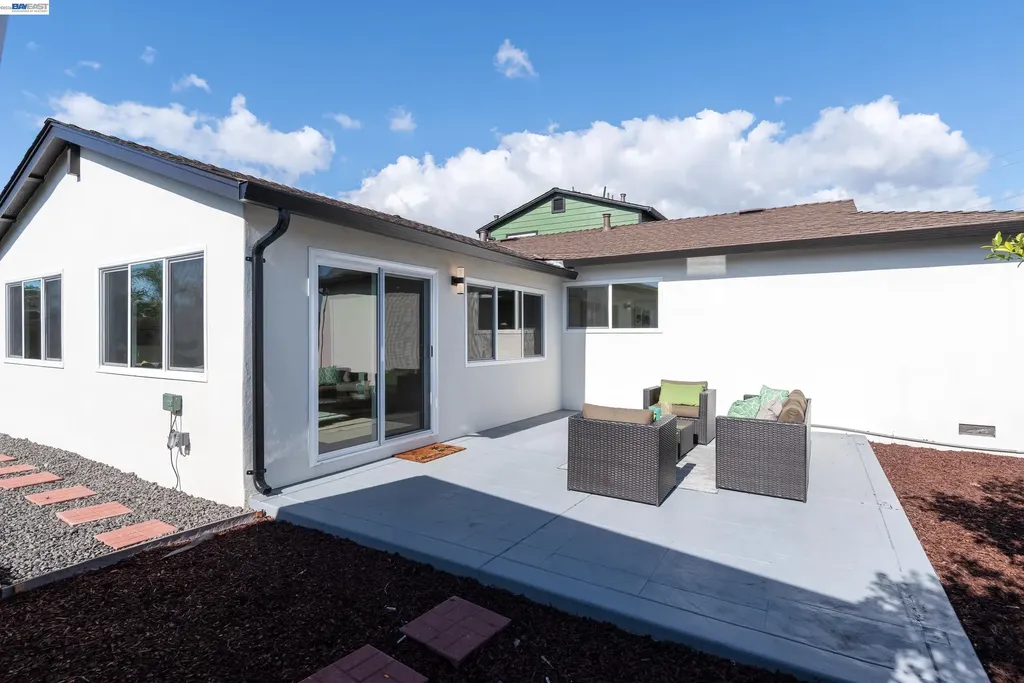 36347 Colbert Place Newark CA 94560