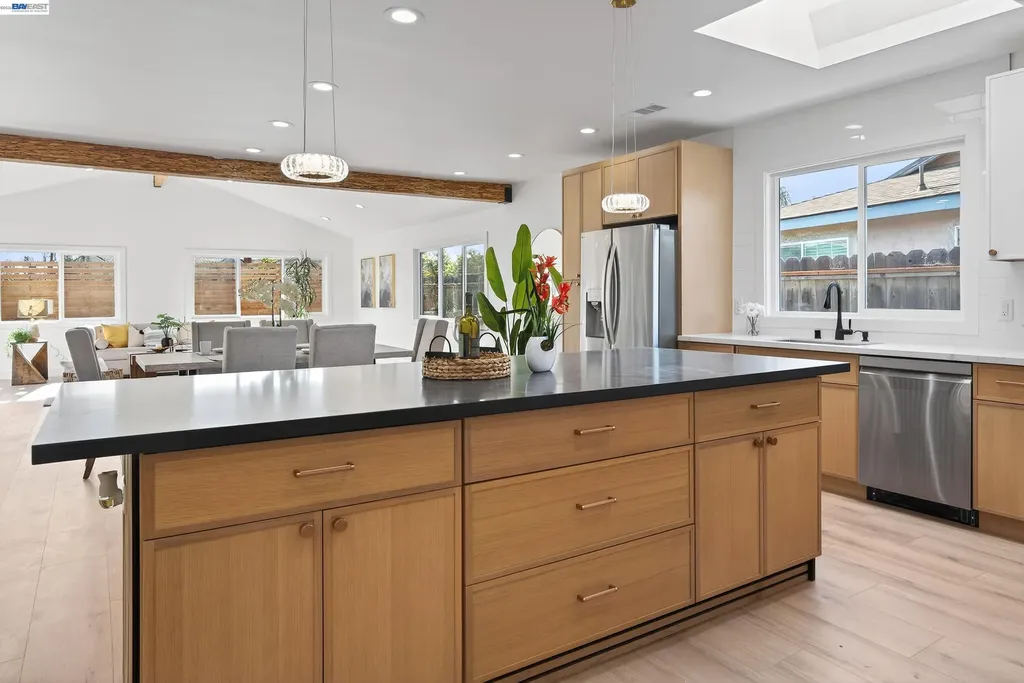 36347 Colbert Place Newark CA 94560