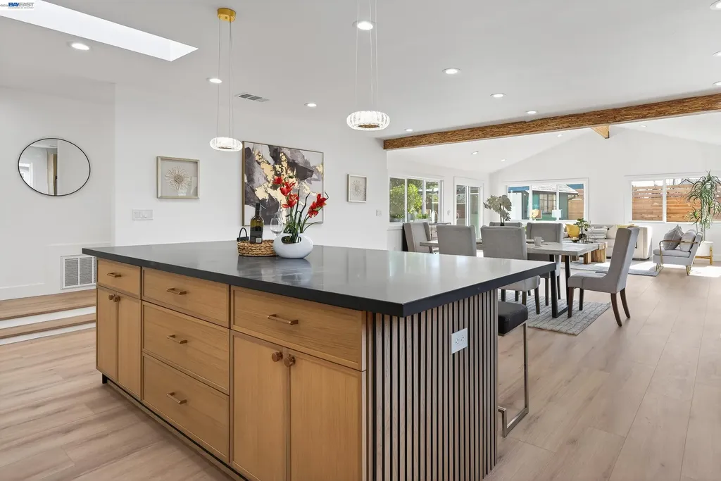 36347 Colbert Place Newark CA 94560