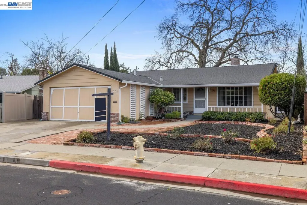 351 Christina Court Pleasanton CA 94566