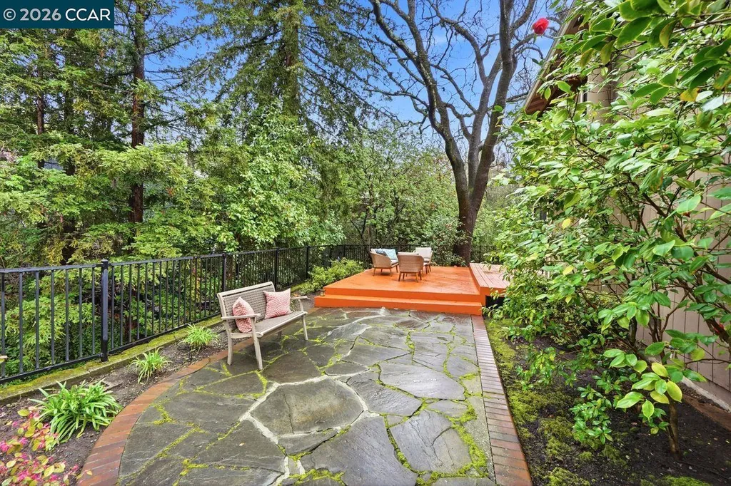 1903 Via Ferrari Lafayette CA 94549