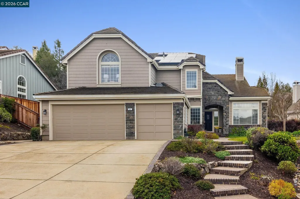 362 Blue Oak Lane Clayton CA 94517