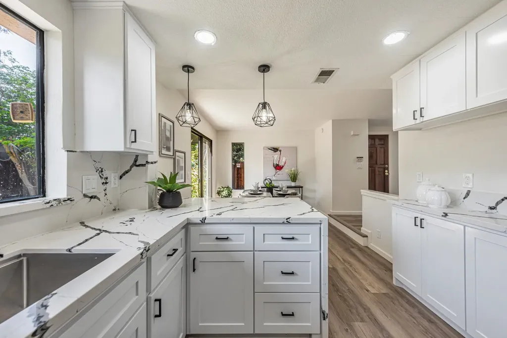 3810 Burton Common Fremont CA 94536