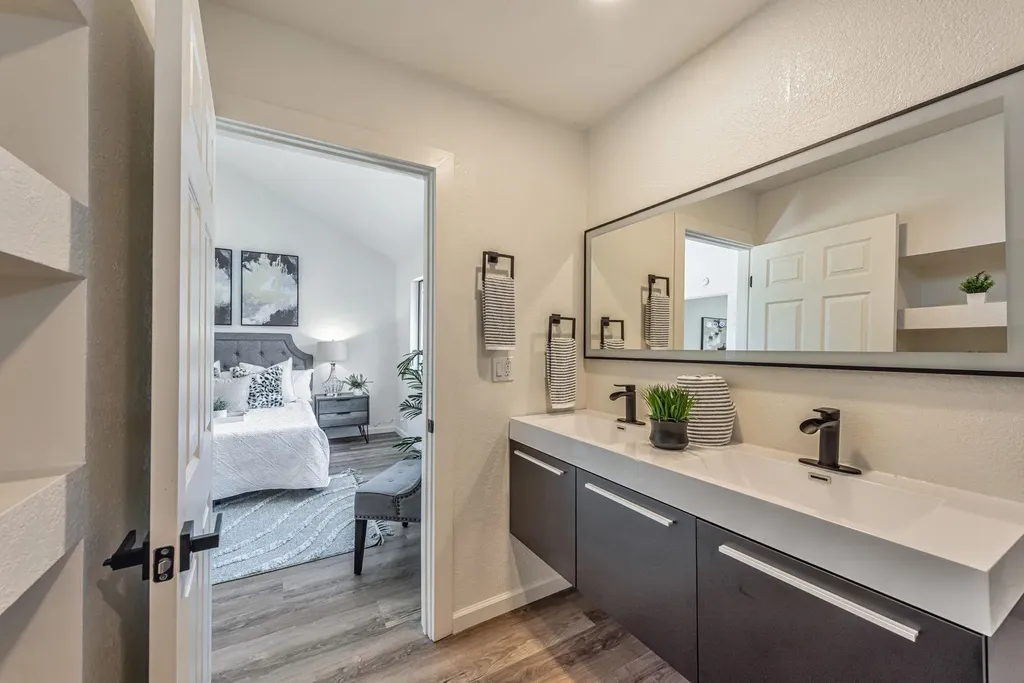 3810 Burton Common Fremont CA 94536