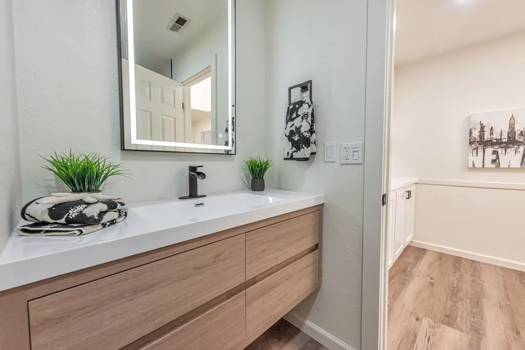 3810 Burton Common Fremont CA 94536