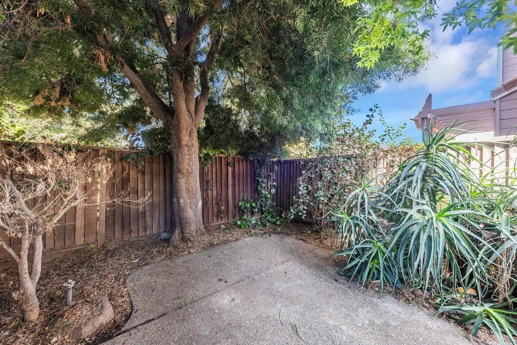 3810 Burton Common Fremont CA 94536