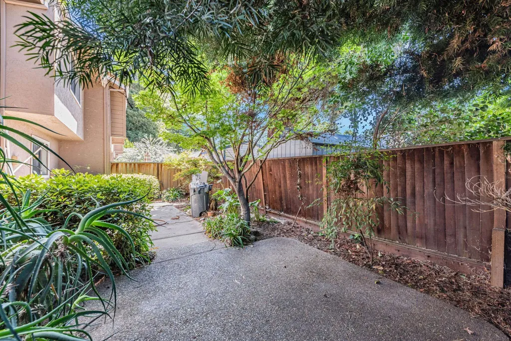 3810 Burton Common Fremont CA 94536