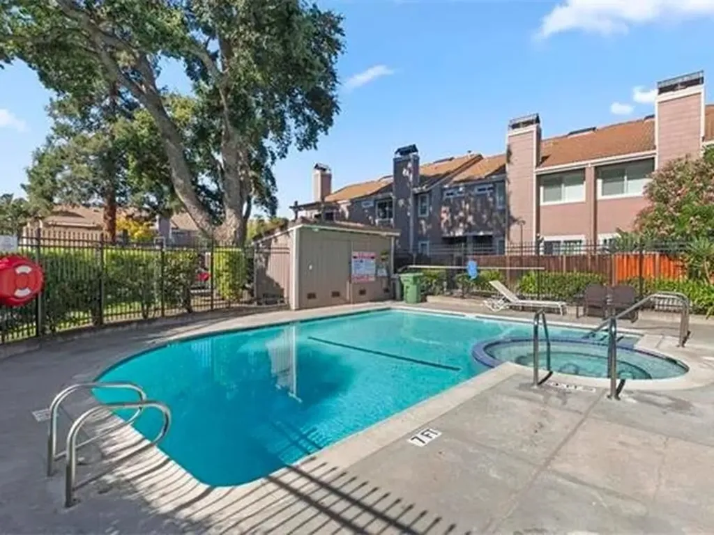 3810 Burton Common Fremont CA 94536