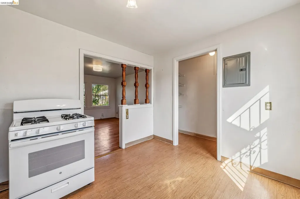 130 Garrard Richmond CA 94801