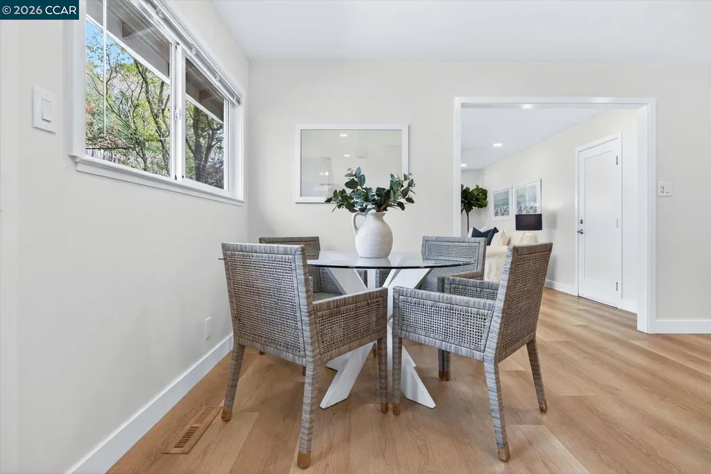 29 Whitehall Drive Orinda CA 94563