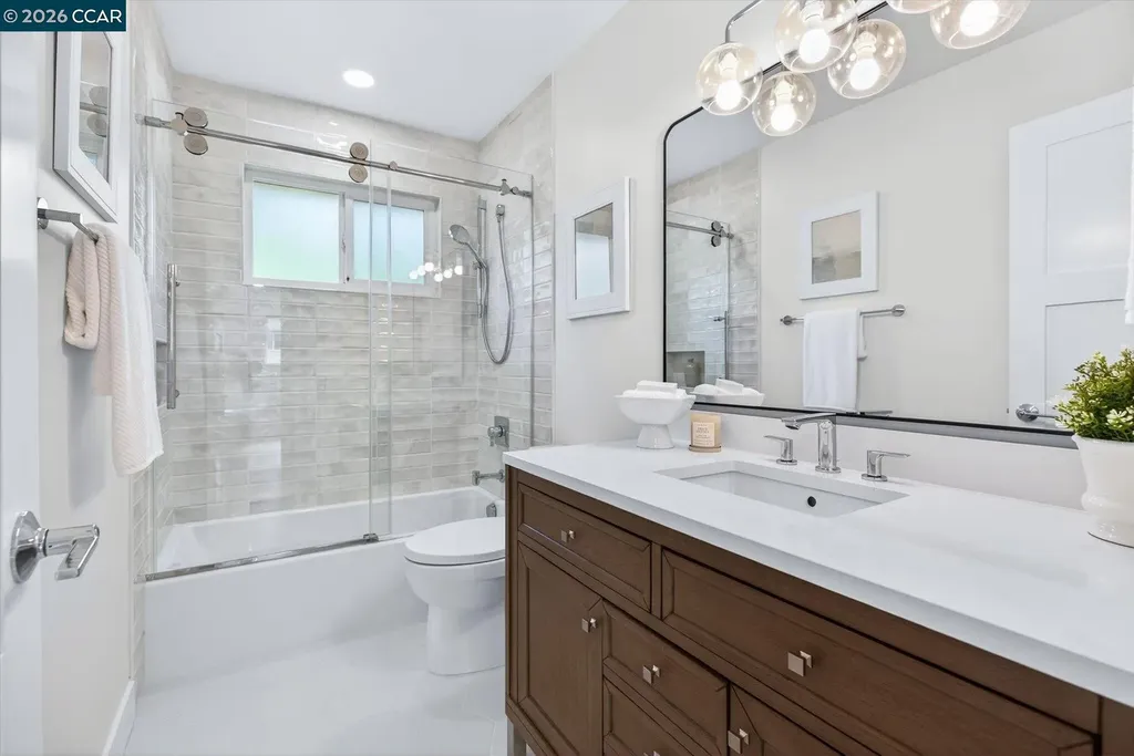 29 Whitehall Drive Orinda CA 94563